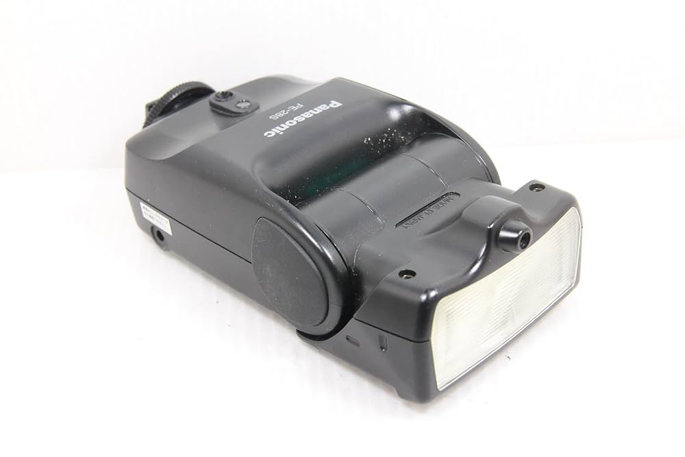 Panasonic - パナソニックオートストロボPE-28S Amazon.co.jp: パナソニック 外部フラッシュ PE-28S : 家電＆カメラ